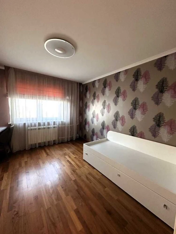 Срочно продам 3-кімнатну квартиру вулиця Клочківська 154А