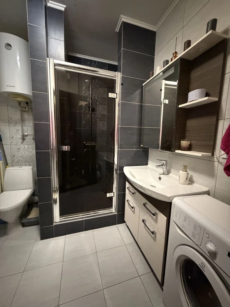 For Sale: Apartment on Heroes of Labor Street