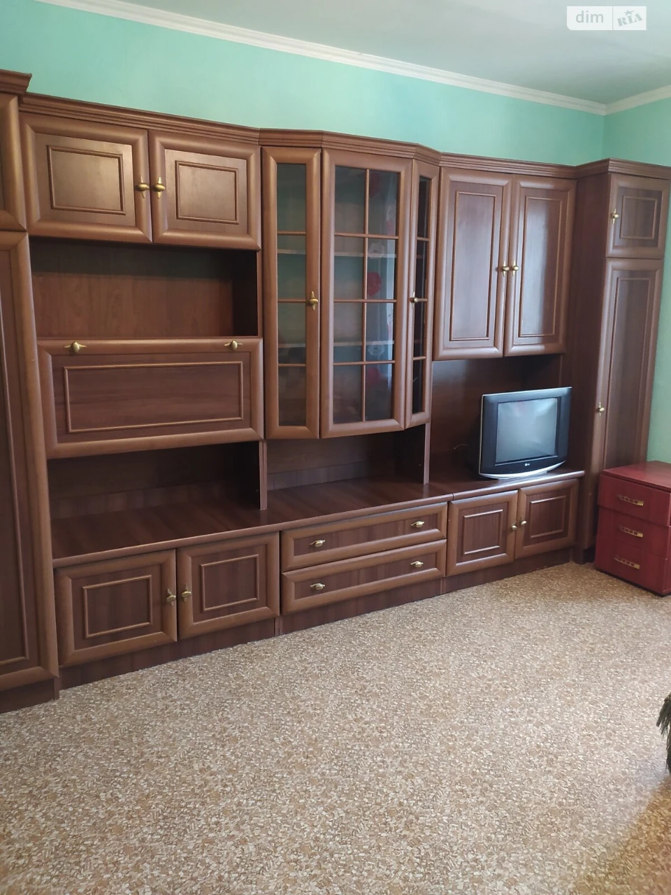 Long-Term Rental Room for Rent