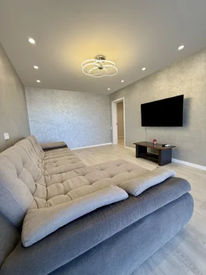Sale of a 3-bedroom apartment in 5th microdistrict on the Left Bank!