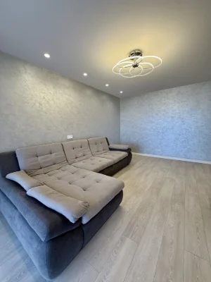Sale of a 3-bedroom apartment in 5th microdistrict on the Left Bank!