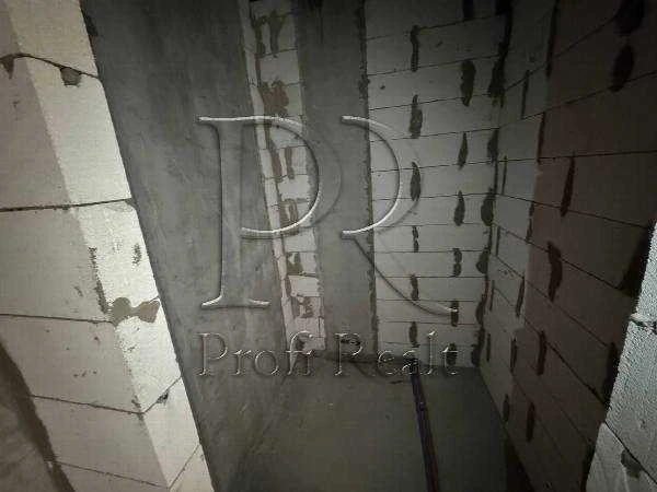 2-room apartment 70 m² for sale, Prychalnaya St., 10