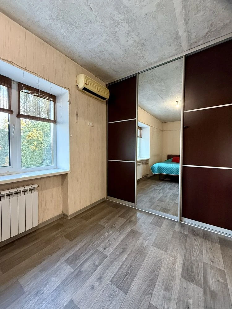 Продаж 1-ї кімнатної квартири, вул. Запорізька, район Вокзалу