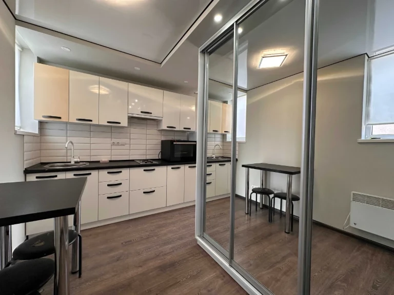 City center! Sale of a smart apartment at a favorable price! +Terrace
