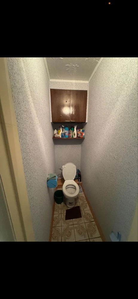 For sale, a 2-bedroom apartment in the city center. With furniture.