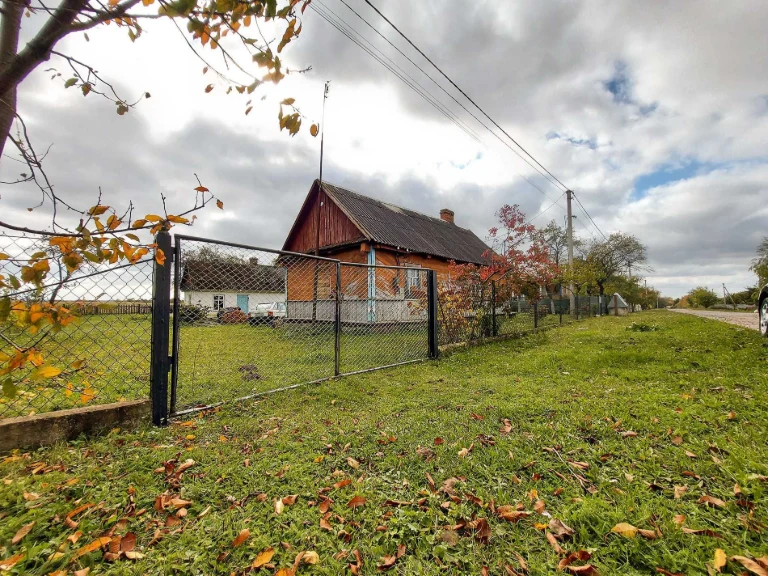 House for sale in Bilichy on a plot of 63 acres