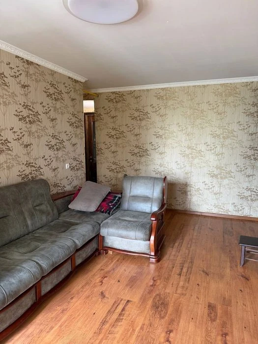 Продам 3-к квартиру пр.Слобожанский