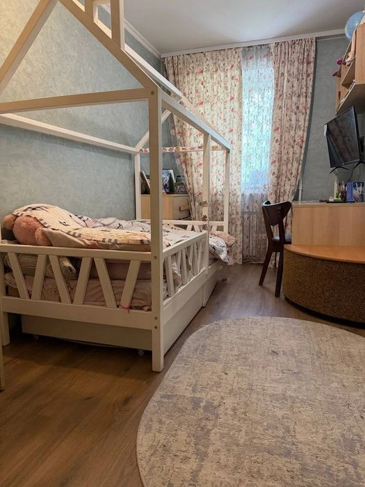 Продам 3-к квартиру пр.Слобожанский