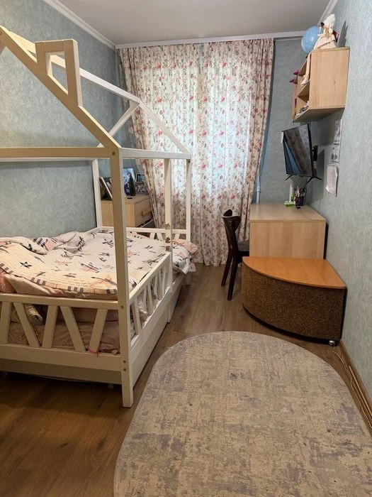 Продам 3-к квартиру пр.Слобожанский