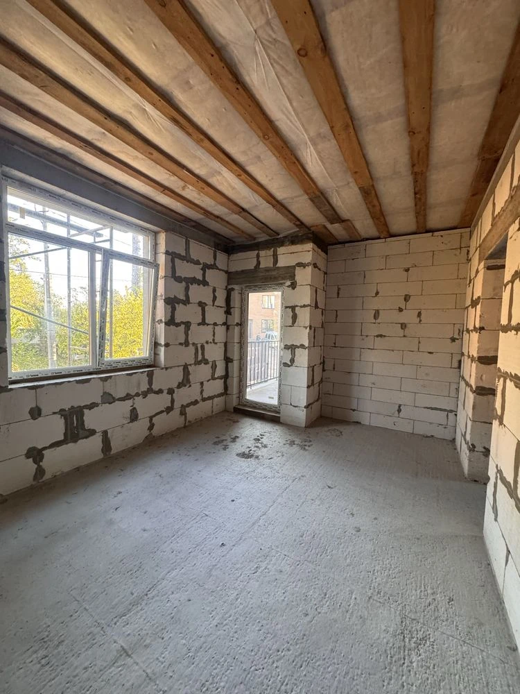 Duplex with gas in the city center
