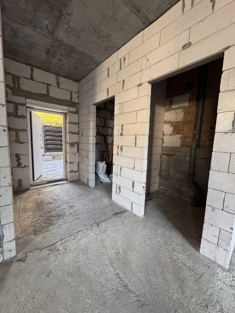 Duplex with gas in the city center