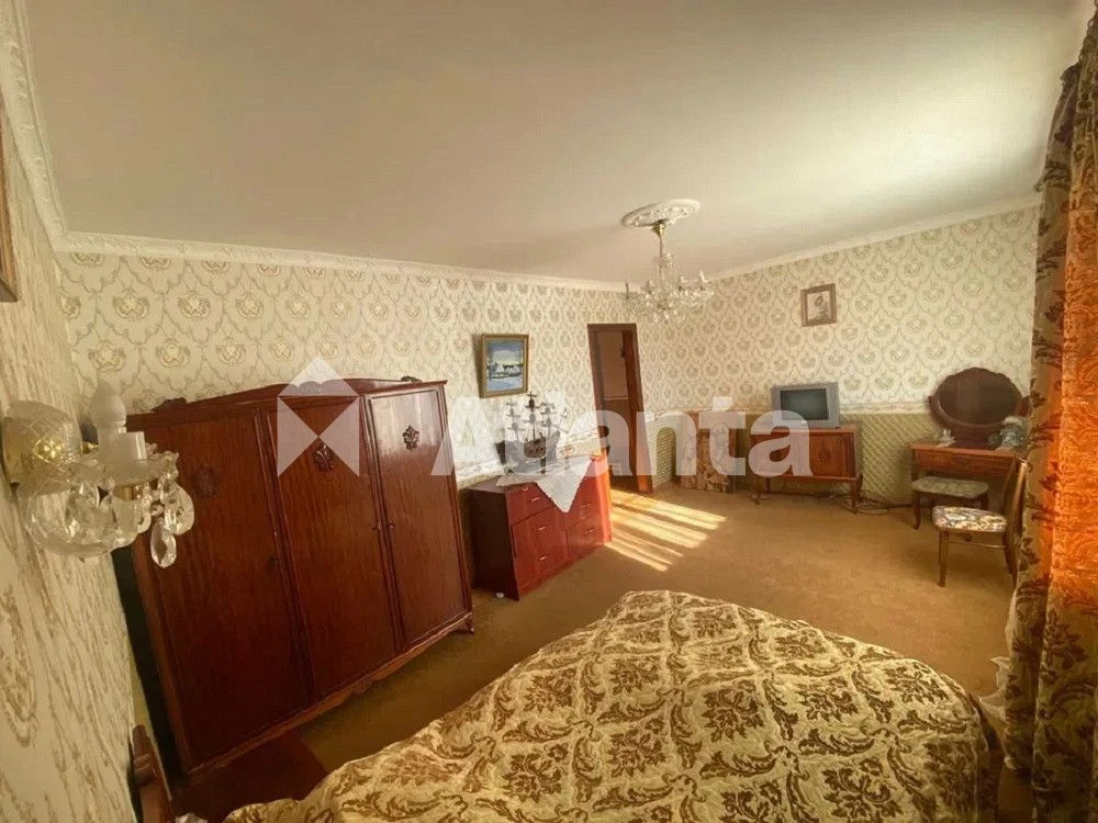 SALE OF A 3-STORY HOUSE IN BILOGORSH