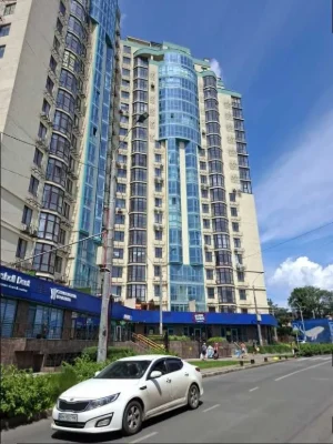 For Sale: 3-bedroom apartment in the "Aquamarine" residential complex