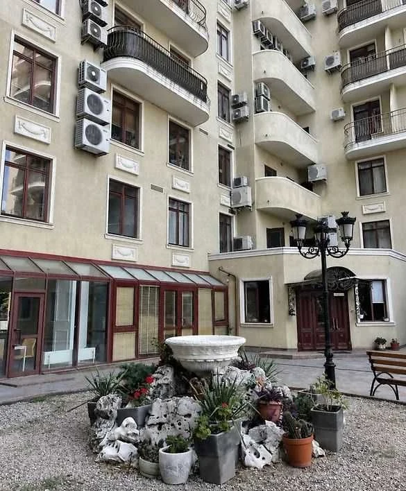 4 bedrooms + kitchen-living room | Designer renovation Center of Odesa
