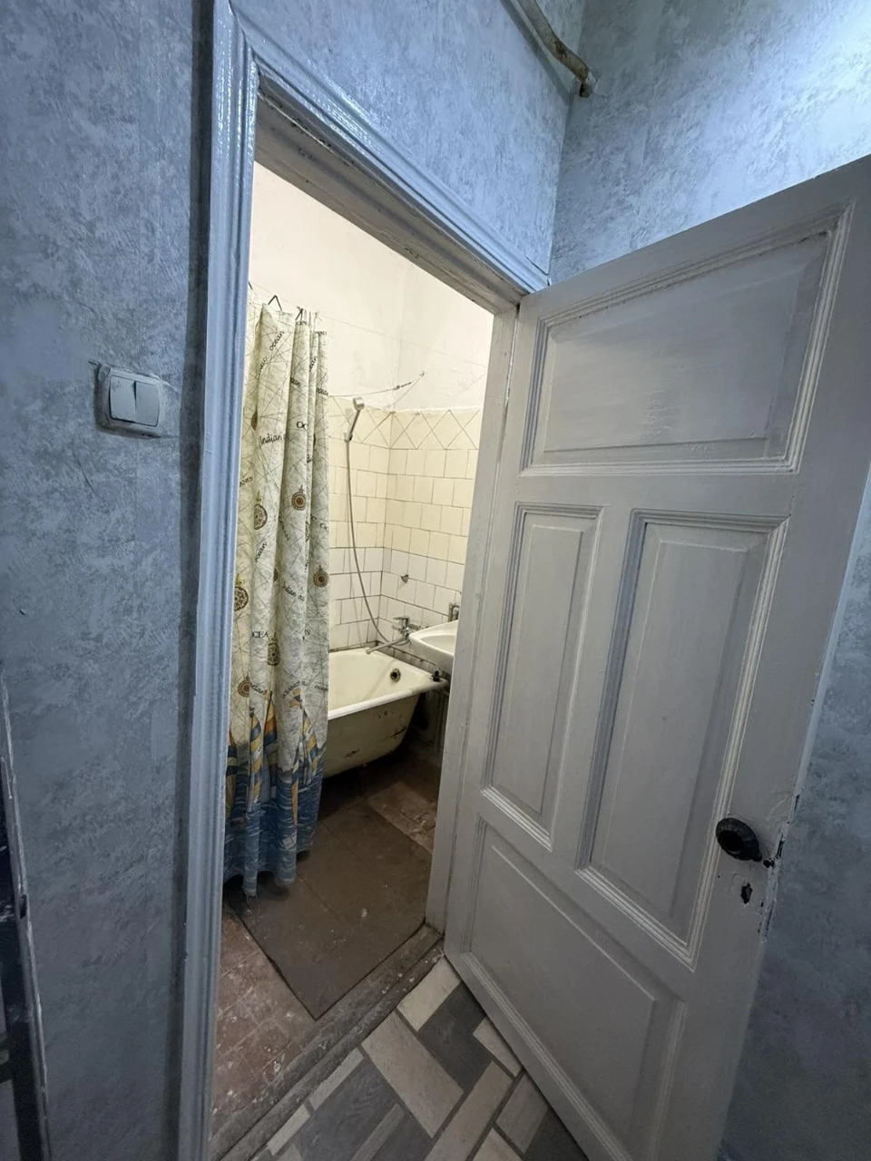 2-room apartment -Privoz-25000$