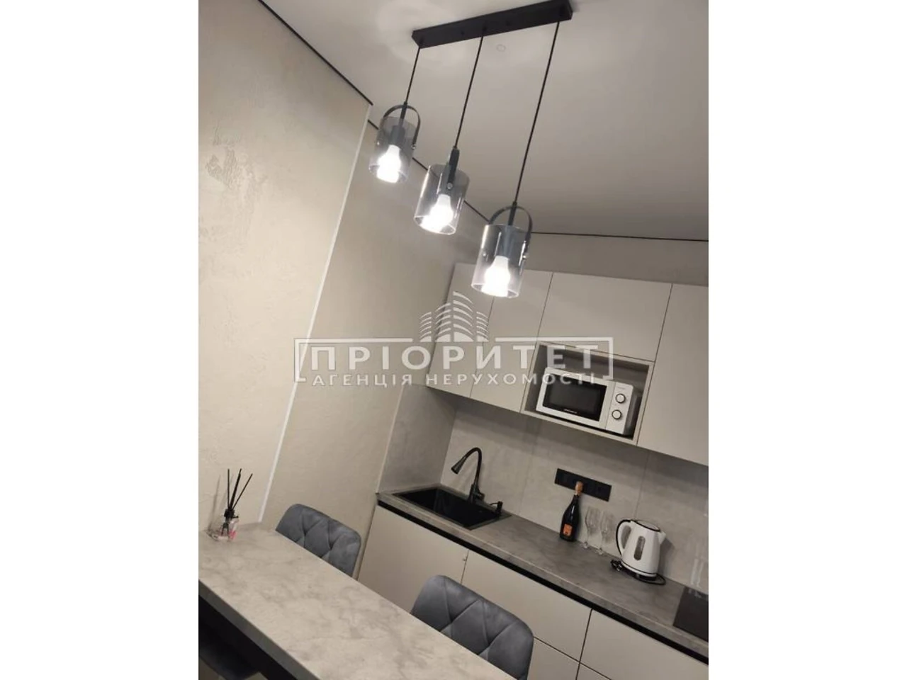 Продаж Квартира Хаджибейський