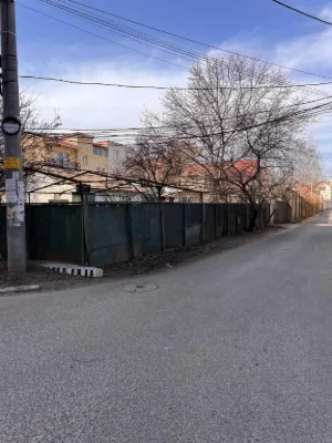Пропоную ділянку із будовою під забудову. (031-764)