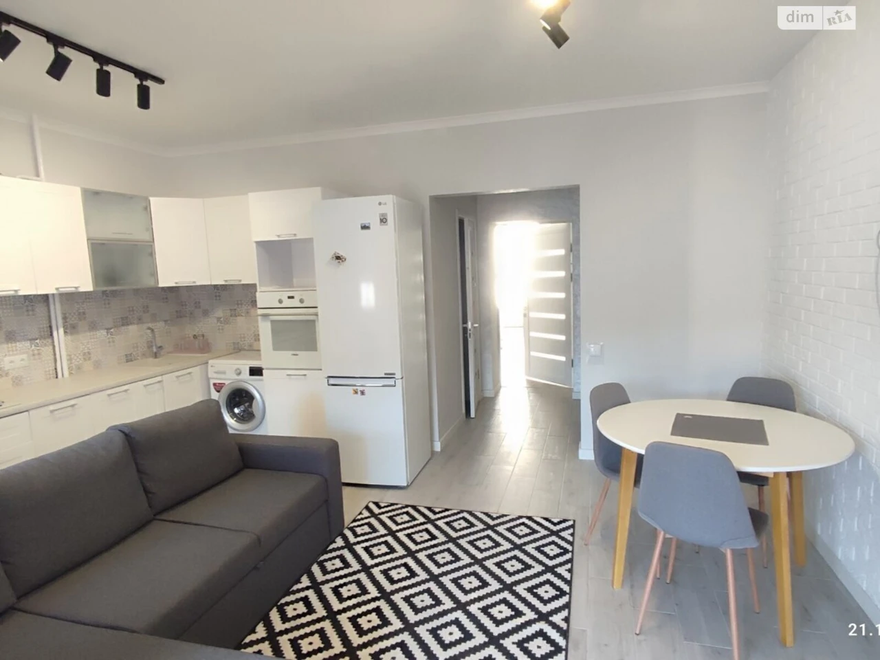 Long Term Rental Apartment for Builders