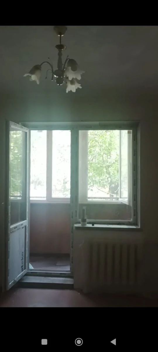 Тепла 1-кімнатна квартира, 12 Поздовжня