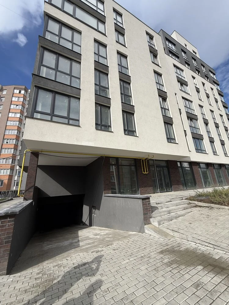 Sale of a 3-room apartment in Ternopil, Smakuli 1D