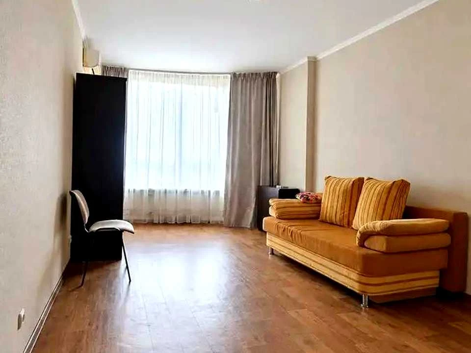 Квартира. Киев, Депутатская ул.