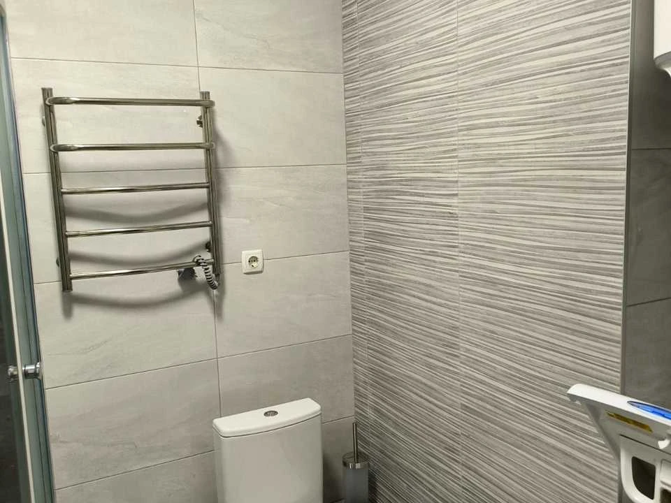 Apartment. Kyiv, Kharkiv Avenue