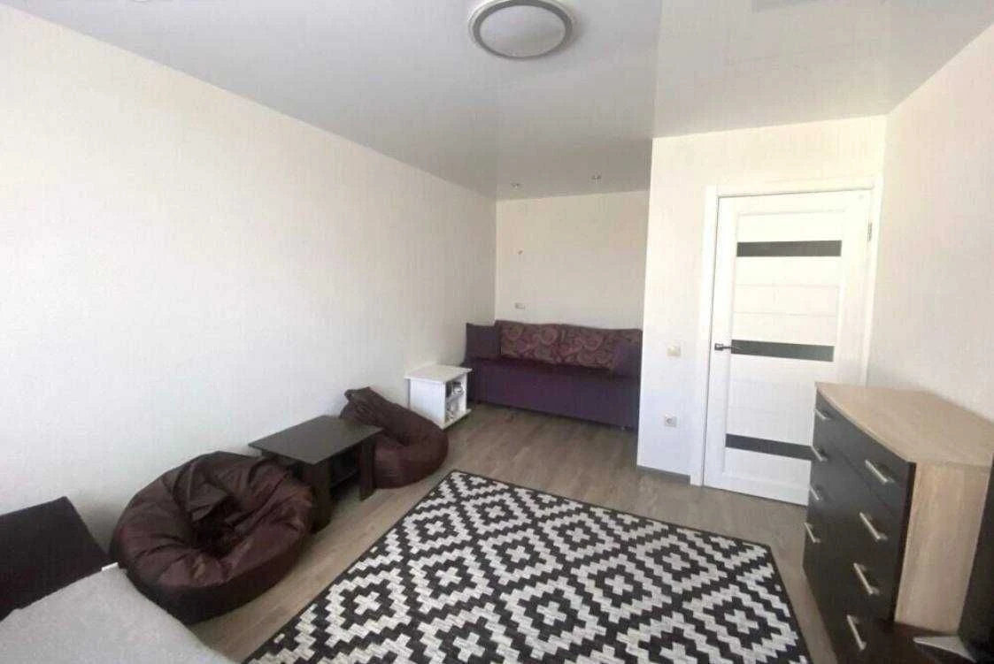 Apartment for sale on Yarovnitskoho Street
