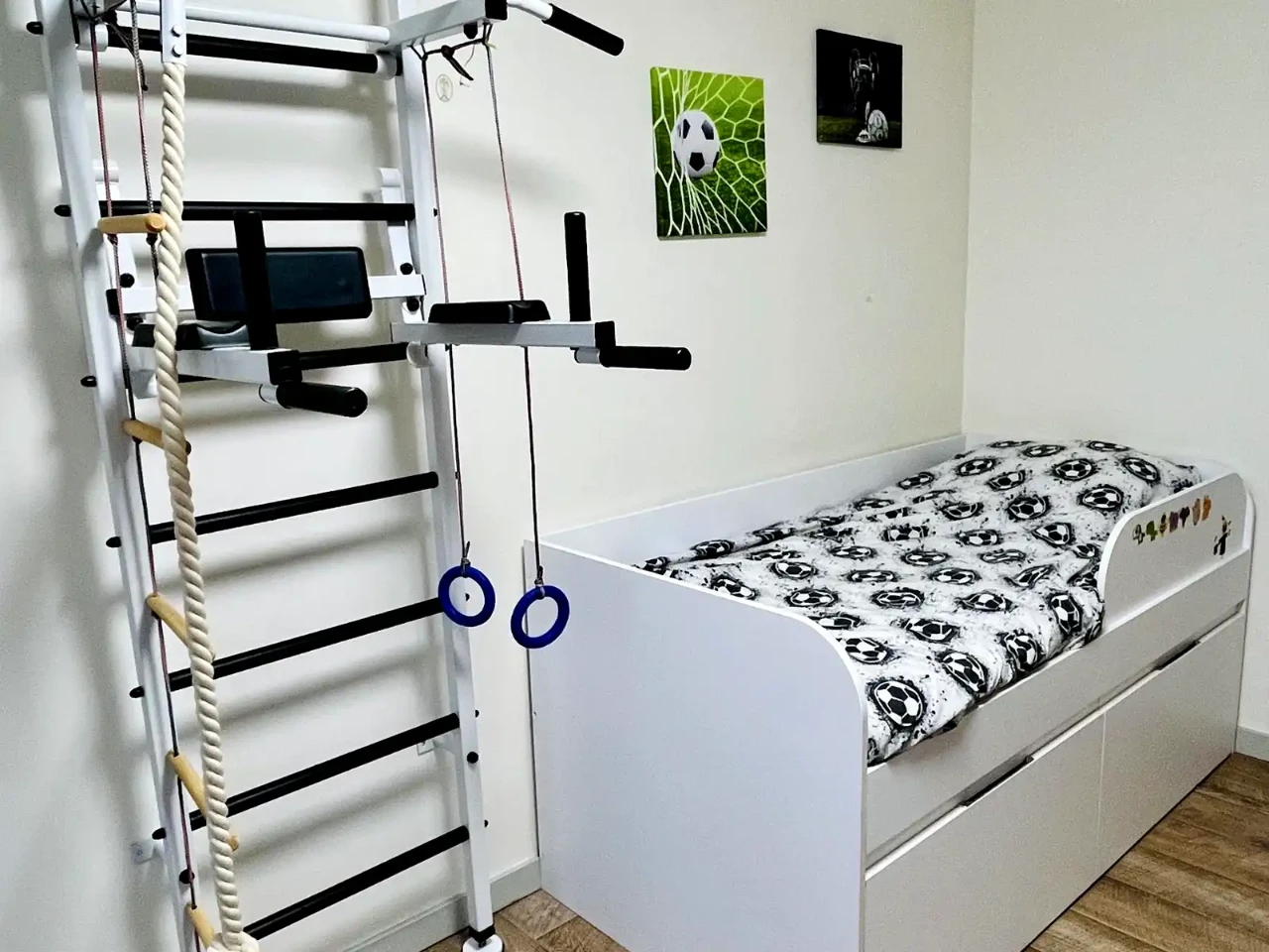 Продаж квартири 3-кімн. 64 м² 8/9 пов.