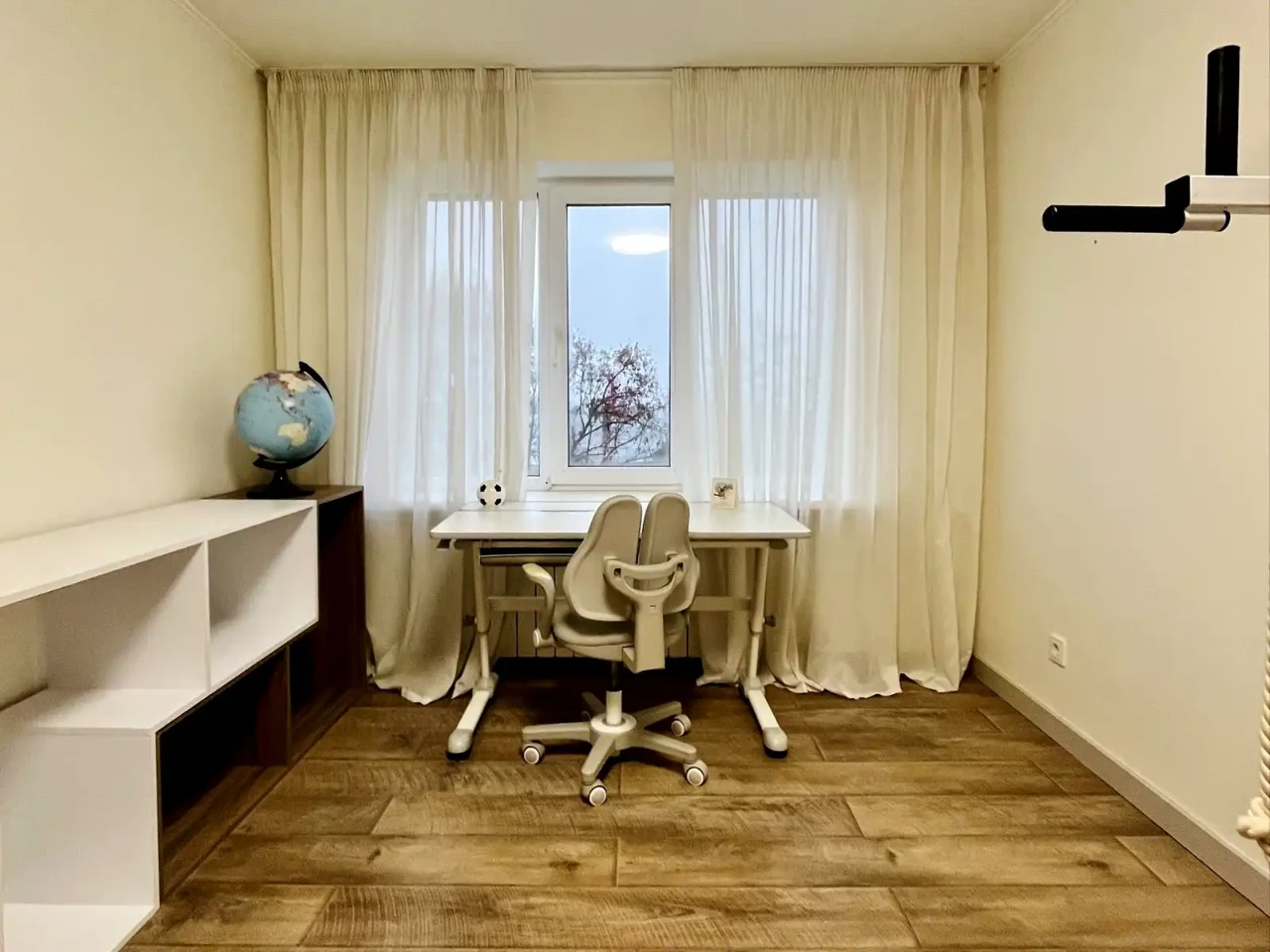 Продаж квартири 3-кімн. 64 м² 8/9 пов.