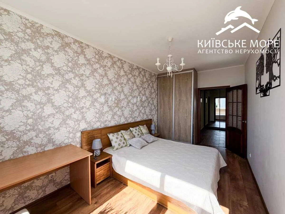 Продам 2-к квартиру Київ, Дніпровський, Воскресенська вул, 1