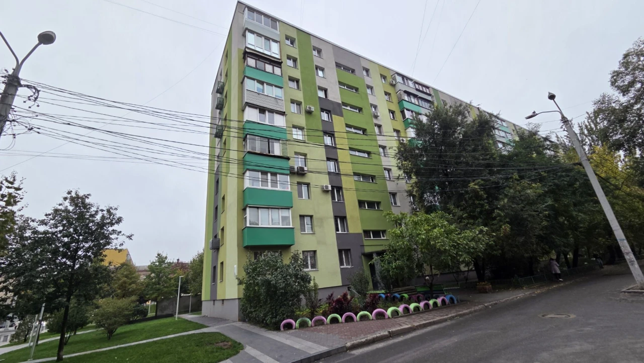 Продається 3-кімнатна квартира, проспект Слобожанський