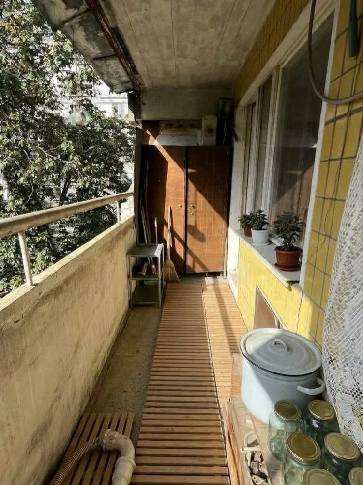 Продажа 1 комн квартира Днепр Тополь 2