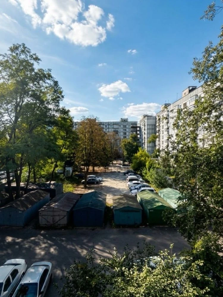 Продажа 1 комн квартира Днепр Тополь 2