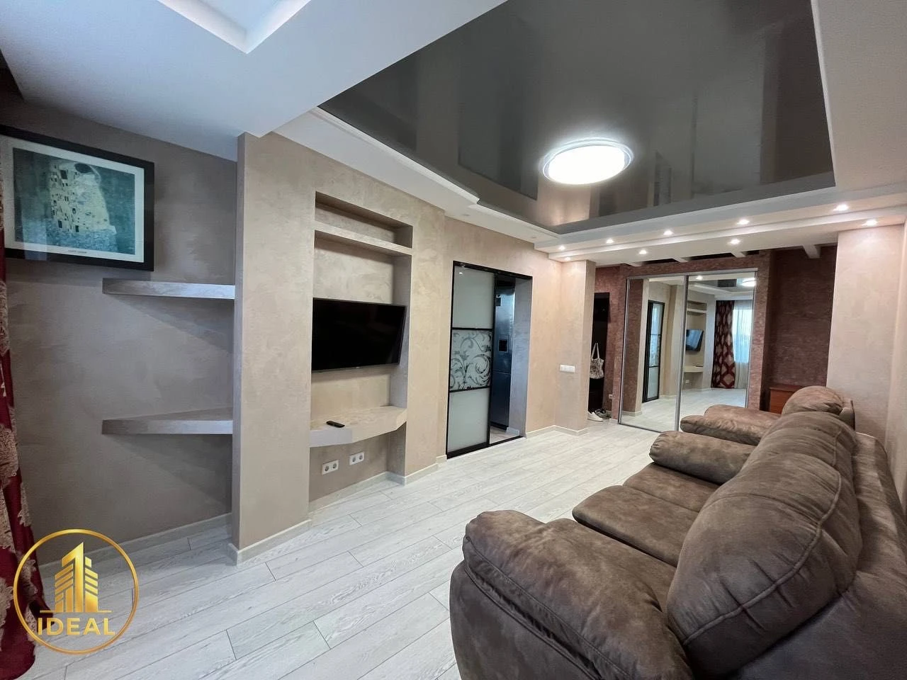Sale of a 3-room apartment near Marshavets (Pravda) Park