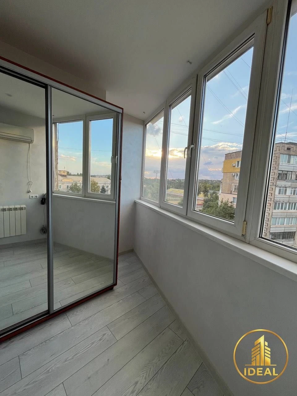 Sale of a 3-room apartment near Marshavets (Pravda) Park