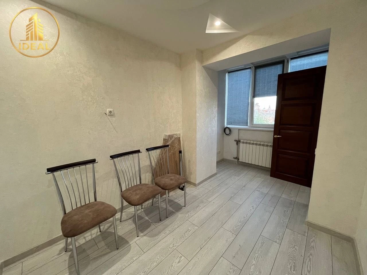 Sale of a 3-room apartment near Marshavets (Pravda) Park