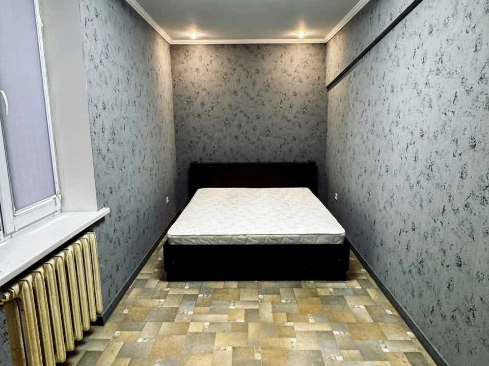 Apartment. Kryvyi Rih, Narvska Street