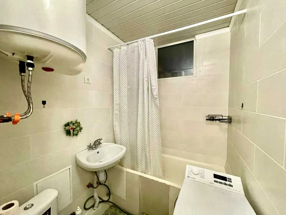 Apartment. Zaporizhzhia, Mykhaila Honcharenka Street