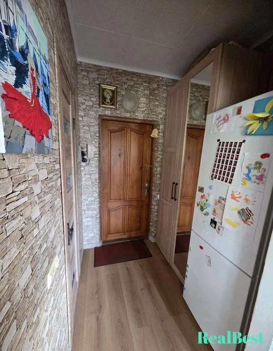 Продаж / Квартира / Г.Безручка, Льонокомбінат, Рівне