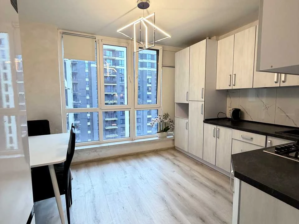 Apartment. Ivano-Frankivsk, Khimikiv st.