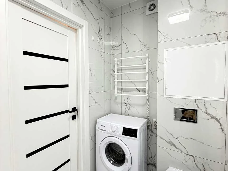 Apartment. Ivano-Frankivsk, Khimikiv st.