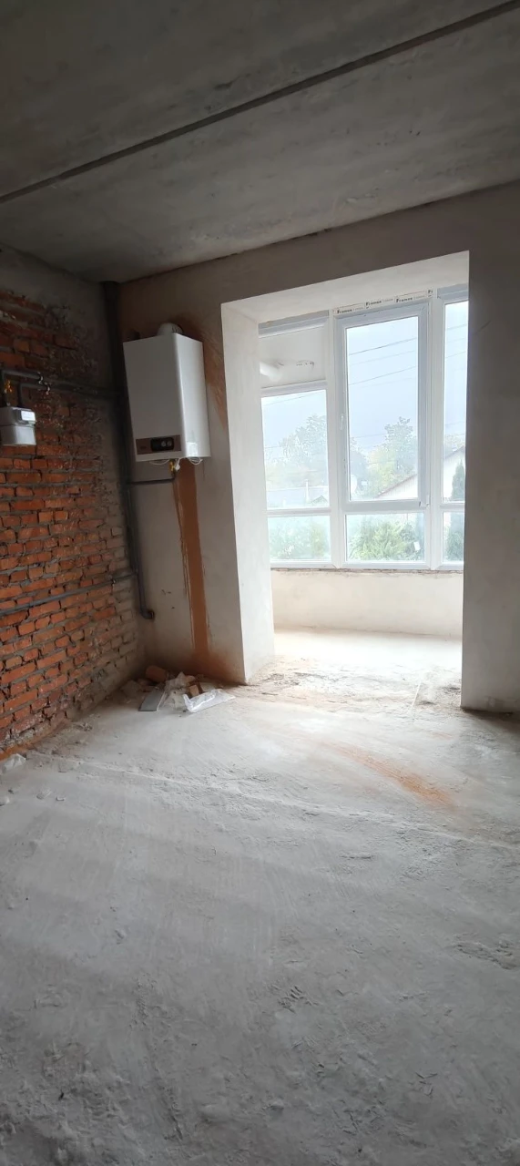 Продается 2к квартира на Виставці