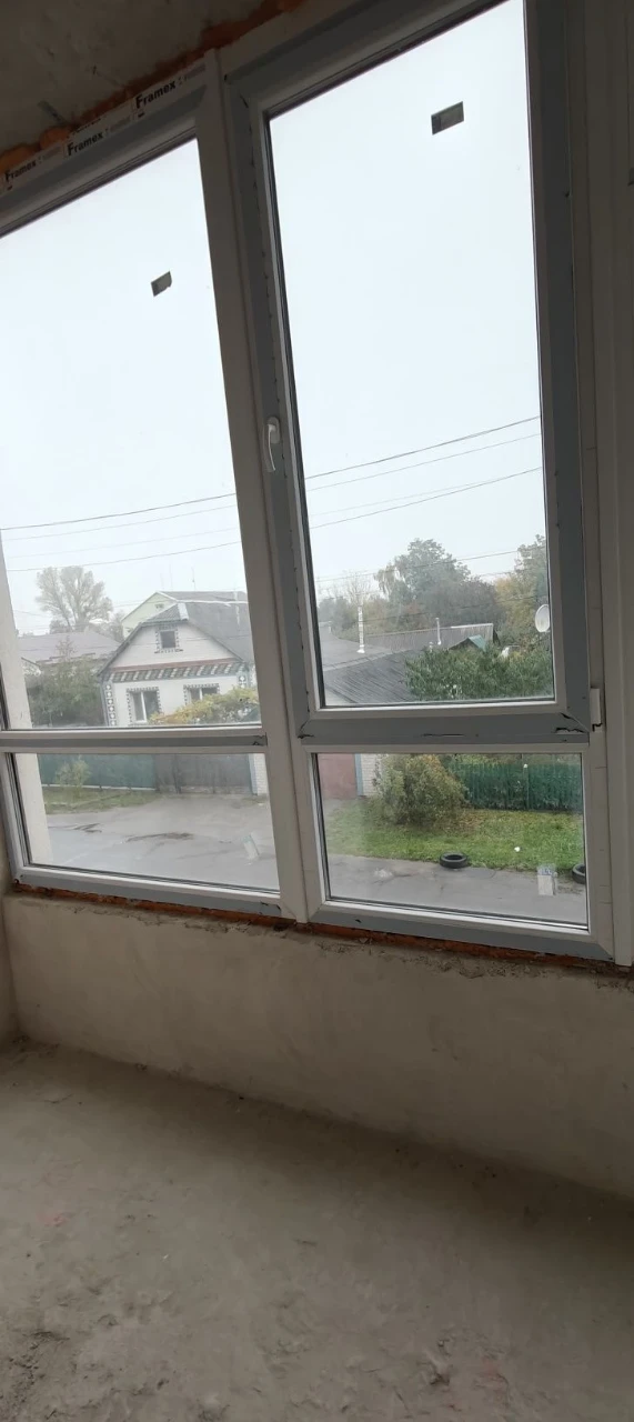 Продается 2к квартира на Виставці