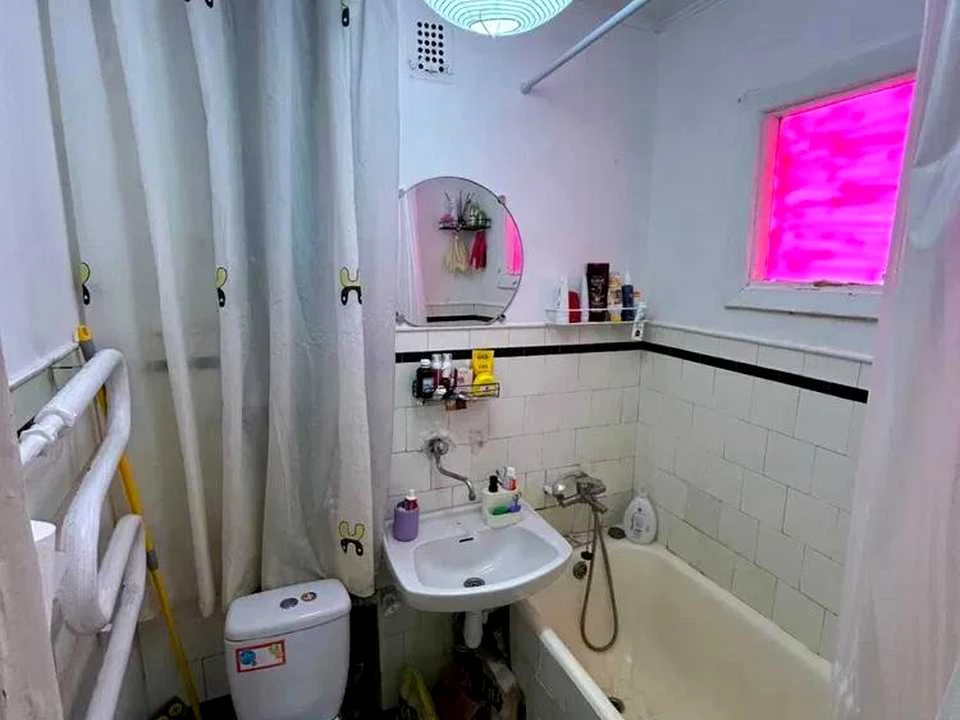 Apartment. Sergyi Korolyova Street, Lviv