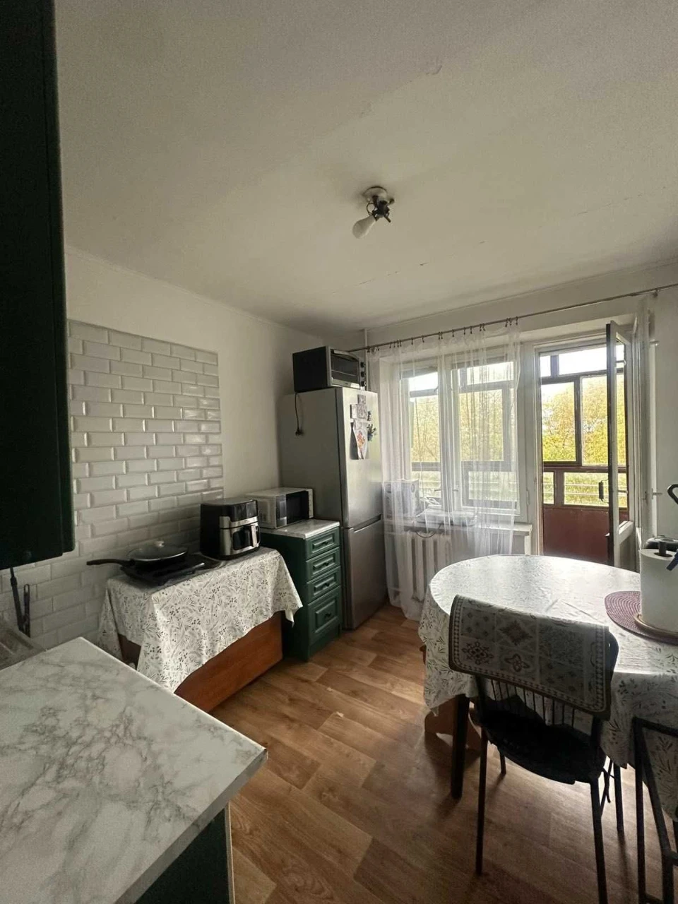 Продажа 2-комнатной квартиры на улице Стрийская, 59 квадратных метров