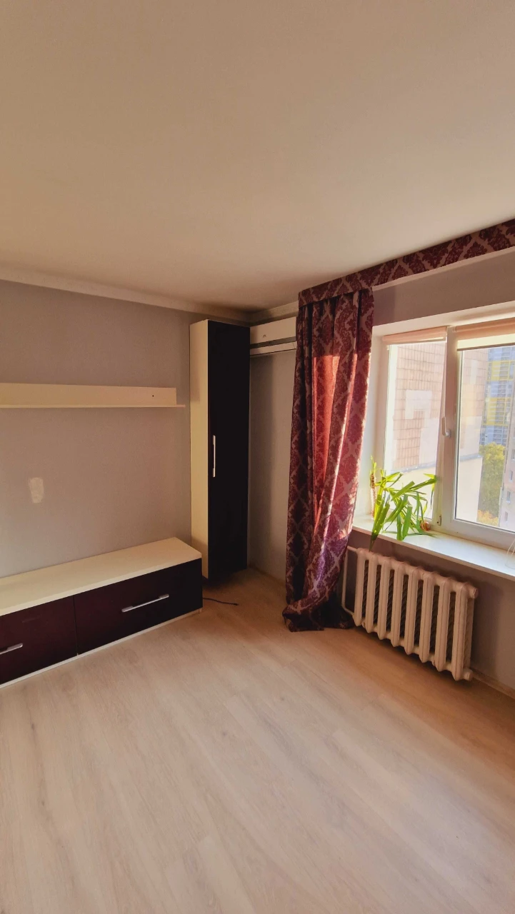 Продам 3-ку в Солом'янськом районе