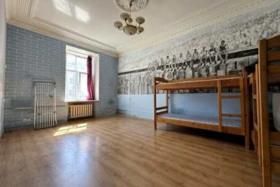 Продается 4-комнатная квартира на ул. Хрещатик, 8Б, Центр, Майдан