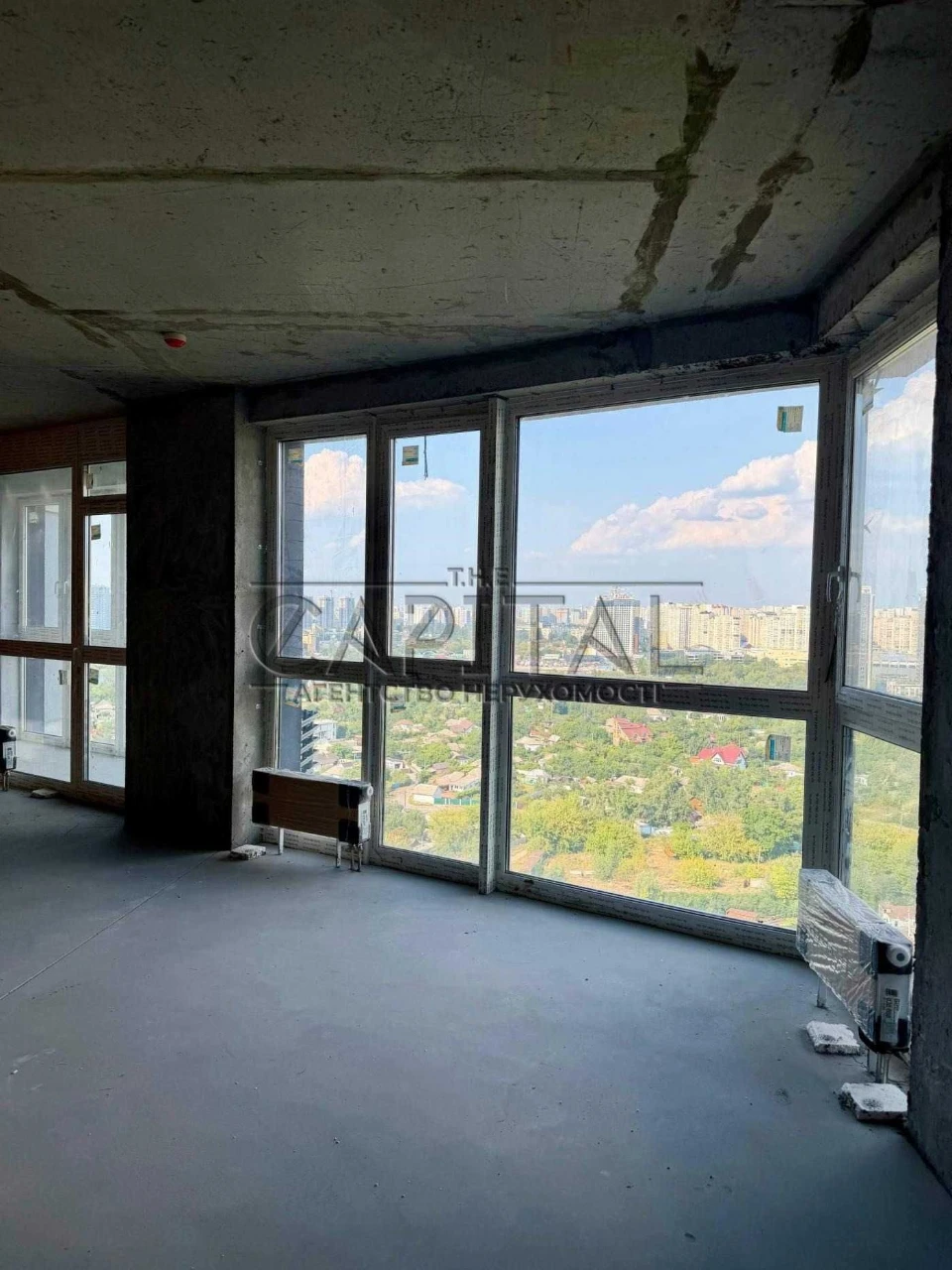 Sale / Apartment / ЖК Зарічний / Darnytskiy District