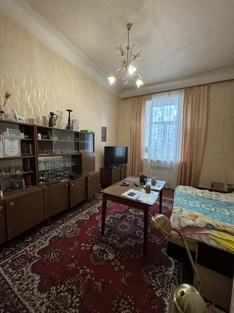 Продам 3-кімнатну квартиру в Центрі, парк Шевченка, Анкіф'єва