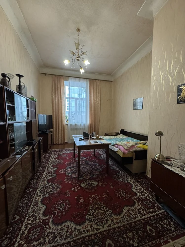 Продам 3-кімнатну квартиру в Центрі, парк Шевченка, Анкіф'єва
